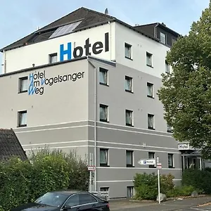 https://hotel-am-vogelsanger-weg.topcolognehotels.com