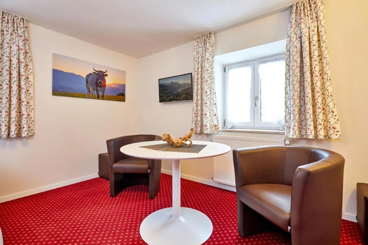 Gastehaus Gerold Bed & Breakfast Bad Kohlgrub Germany