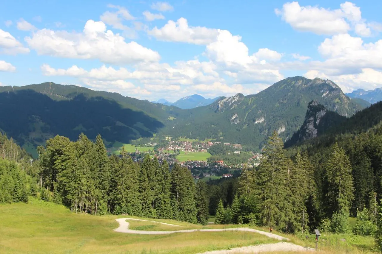 Alpen Gaestehaus Bad Kohlgrub Bed & Breakfast